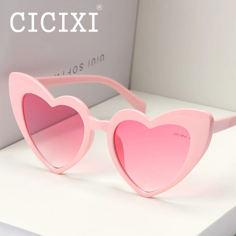 CICIXI Quality Love Heart Brand Designer Vintage Fashion Sunglasses Women Cute Sexy Retro Cat Eye Vintage Sun Glasses Red Female
CICIXI Quality Love Heart Brand Designer Vintage Fashion Sunglasses Women Cute Sexy Retro Cat Eye Vintage Sun Glasses Red Female