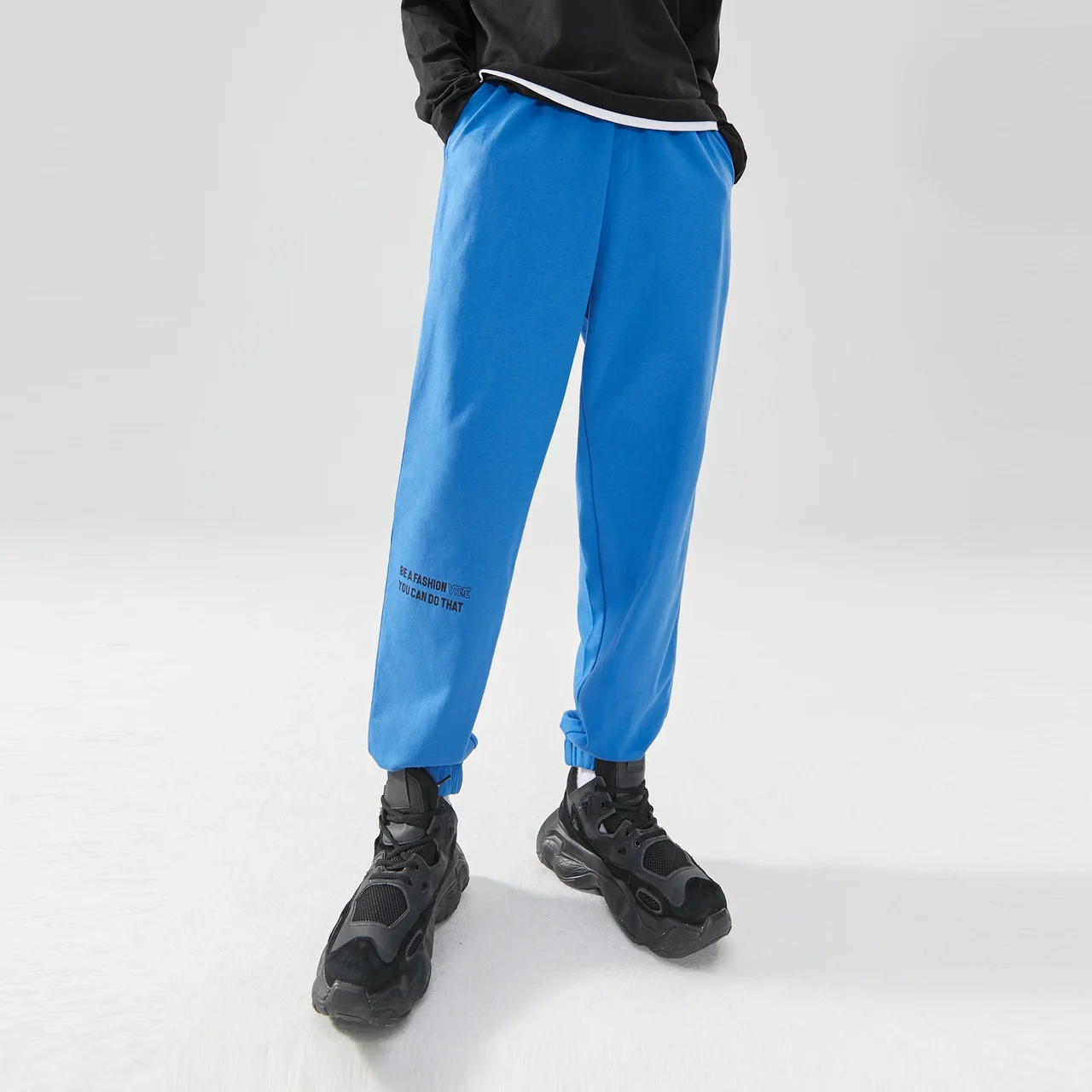 Metersbonwe Men Knitted Sports Pants New Spring Autumn Casual Fashion Beam Feet Jogging Trousers Male Wild Loose Sweatpants
Metersbonwe Men Knitted Sports Pants New Spring Autumn Casual Fashion Beam Feet Jogging Trousers Male Wild Loose Sweatpants