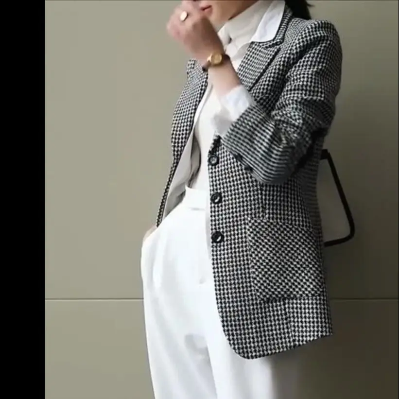 Autumn Winter Women Fashion Houndstooth Women Blazers Single Breasted Notched Pockets Office Lady Coat
Autumn Winter Women Fashion Houndstooth Women Blazers Single Breasted Notched Pockets Office Lady Coat