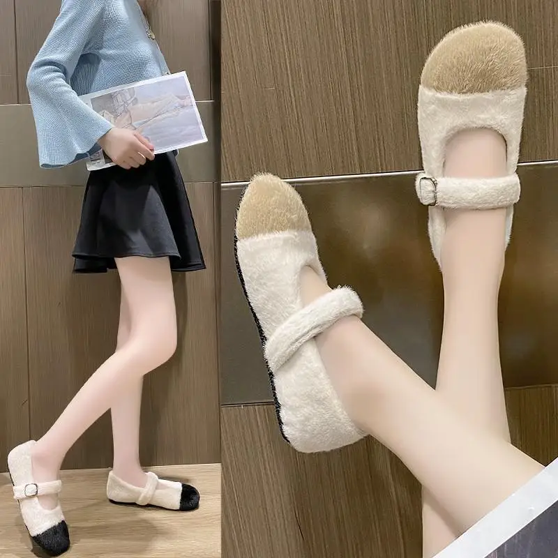 Soft Color Matching Furry Fluffy Girl Flat Shoes Warm And Sweet Home Non-slip Little Girl Winter Shoes 2021 Super Fire Mary Jane
Soft Color Matching Furry Fluffy Girl Flat Shoes Warm And Sweet Home Non-slip Little Girl Winter Shoes 2021 Super Fire Mary Jane
