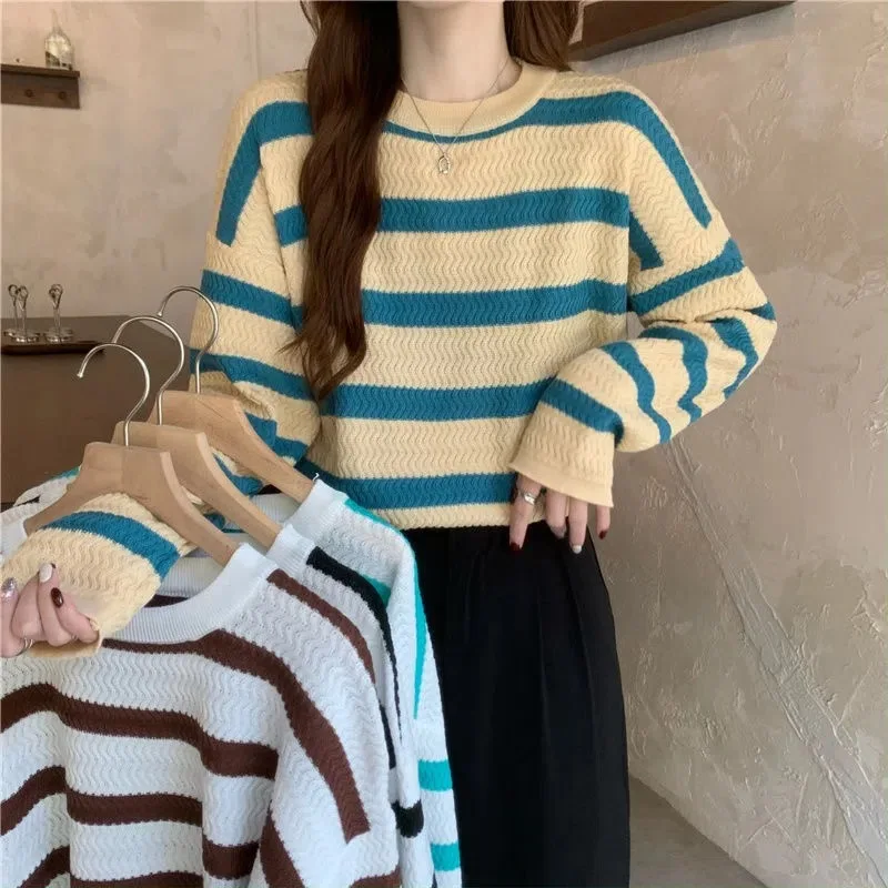 new Autumn O-Neck Casual Knitted Sweater Pullover Basic Long Sleeve stripes Sweaters T-shirt Female Jumper Top Y2K Women Clothes
new Autumn O-Neck Casual Knitted Sweater Pullover Basic Long Sleeve stripes Sweaters T-shirt Female Jumper Top Y2K Women Clothes