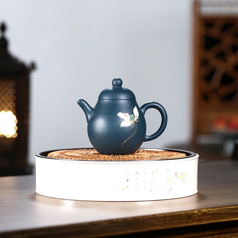 140ml Chinese Authentic Yixing tea pot purple clay xishi teapot Hand painted zen lotus Tea set Raw ore beauty kettle
140ml Chinese Authentic Yixing tea pot purple clay xishi teapot Hand painted zen lotus Tea set Raw ore beauty kettle