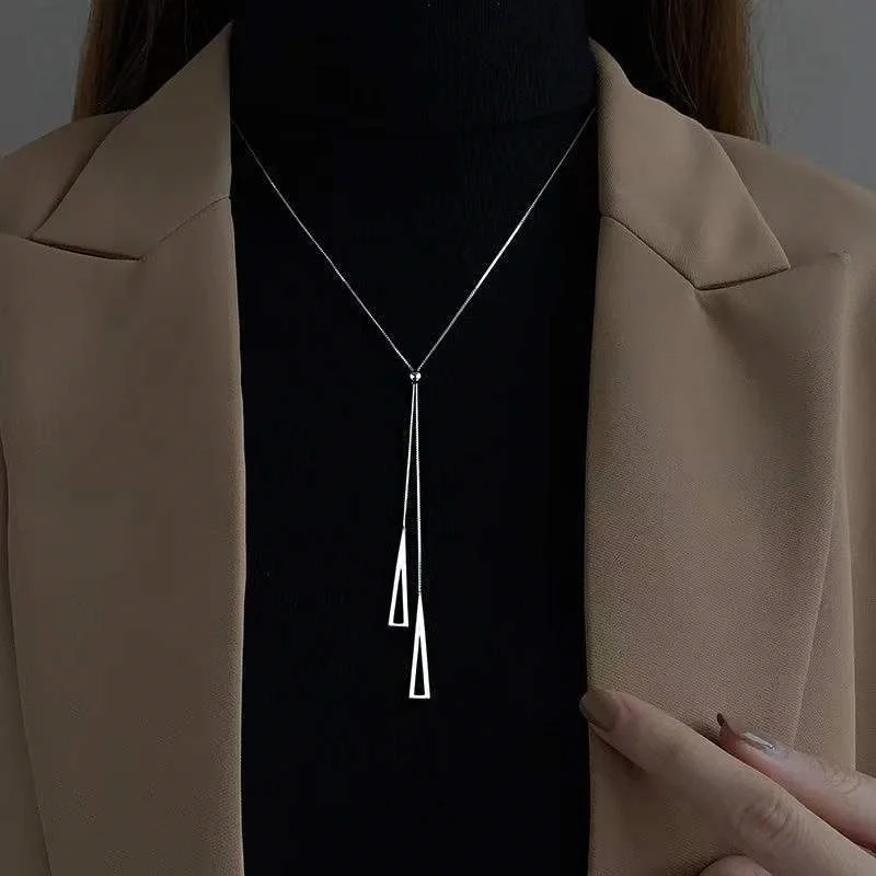 2023 New Senior Fashion Women Pendant Necklaces Fine Double Link Chain Metal Heart Party Necklace Jewelry Gift
2023 New Senior Fashion Women Pendant Necklaces Fine Double Link Chain Metal Heart Party Necklace Jewelry Gift