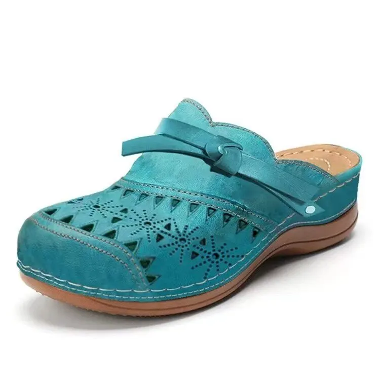 2022 Women's Slippers Women's Summer Shoes Casual Wedge Heel Platform Sandals Hollow Comfortable Beach Slippers 35-43
2022 Women's Slippers Women's Summer Shoes Casual Wedge Heel Platform Sandals Hollow Comfortable Beach Slippers 35-43