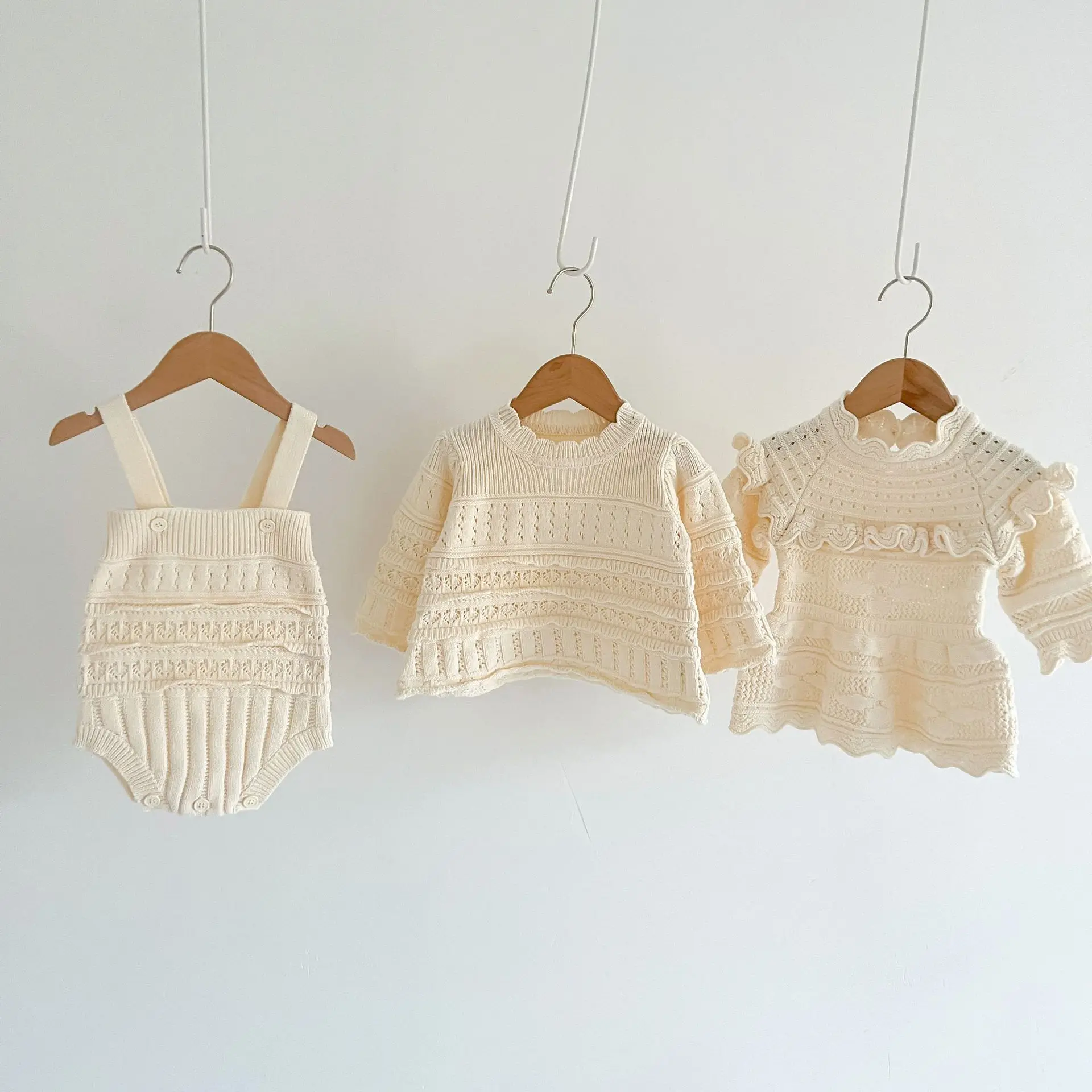 RiniKinda Baby Clothing Girls Long Sleeve Sweaters Infant Knitted Suspenders Rompers Kids Dress Newborn Solid Jumpsuit Outfit
RiniKinda Baby Clothing Girls Long Sleeve Sweaters Infant Knitted Suspenders Rompers Kids Dress Newborn Solid Jumpsuit Outfit