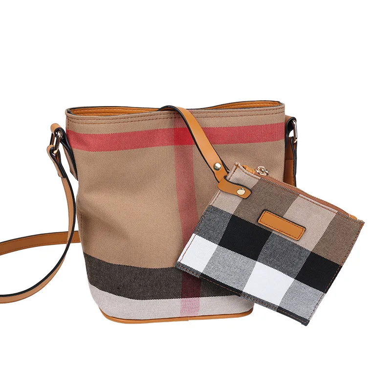 Classic Checker Bag Bucket Bag Women's Handbag 2022 Designer Luxury Korean One Shoulder Crossbody Bag Fashion Versatile Free Shi
Classic Checker Bag Bucket Bag Women's Handbag 2022 Designer Luxury Korean One Shoulder Crossbody Bag Fashion Versatile Free Shi