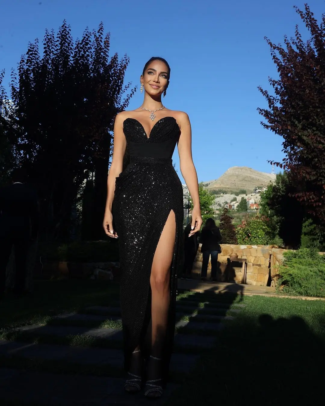 Celebrity Fashion Evening Party Dress Women Black Sequines Sexy 2 Pieces Bodycon Long Dress Strapless Mermaid Wedding Dress
Celebrity Fashion Evening Party Dress Women Black Sequines Sexy 2 Pieces Bodycon Long Dress Strapless Mermaid Wedding Dress