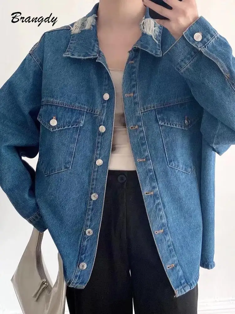Traf 2022 Spring Denim Shirt Coat Women Long Sleeve Pocket Cardigan Streetwear Casual BF Jacket Harajuku Cowboy Outwear Tops
Traf 2022 Spring Denim Shirt Coat Women Long Sleeve Pocket Cardigan Streetwear Casual BF Jacket Harajuku Cowboy Outwear Tops