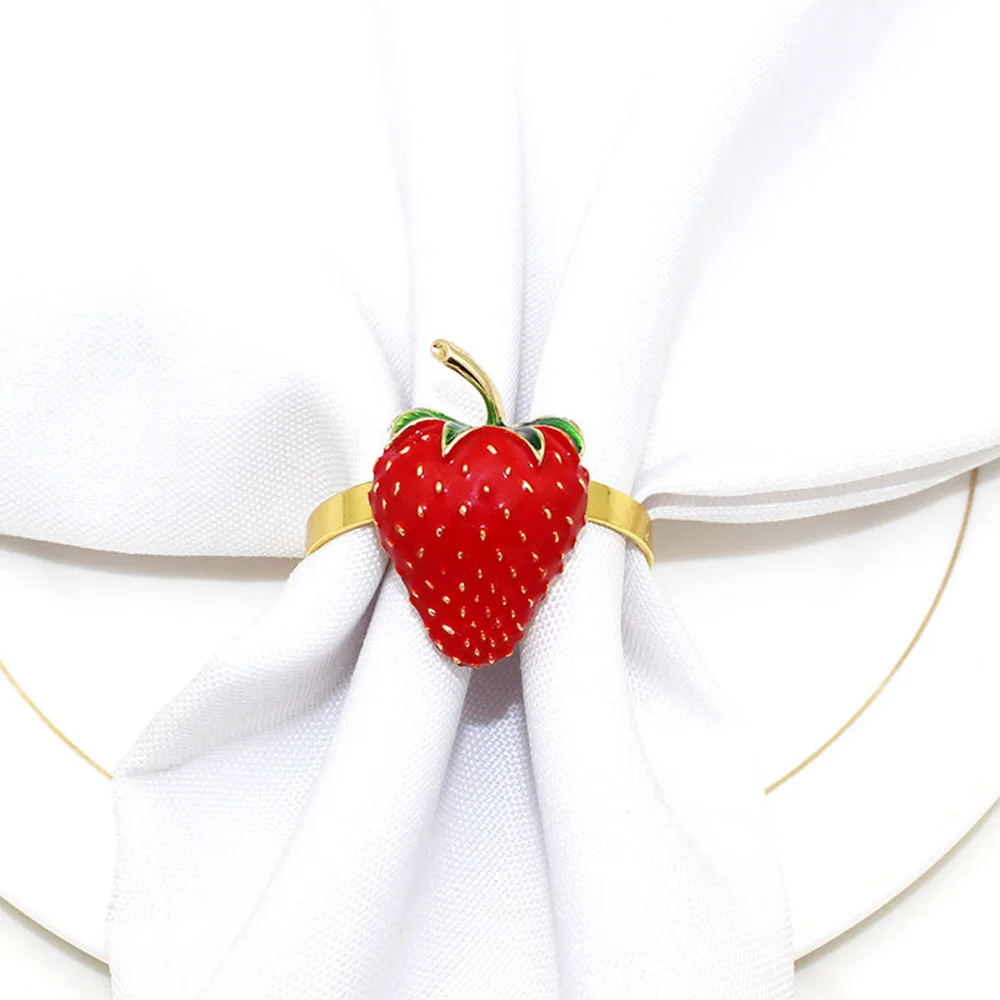 

1pcs Strawberry Shape Napkin Buckle Rings Kichen Accessories for Table Decoration Metal Ring Wedding Party Supplies