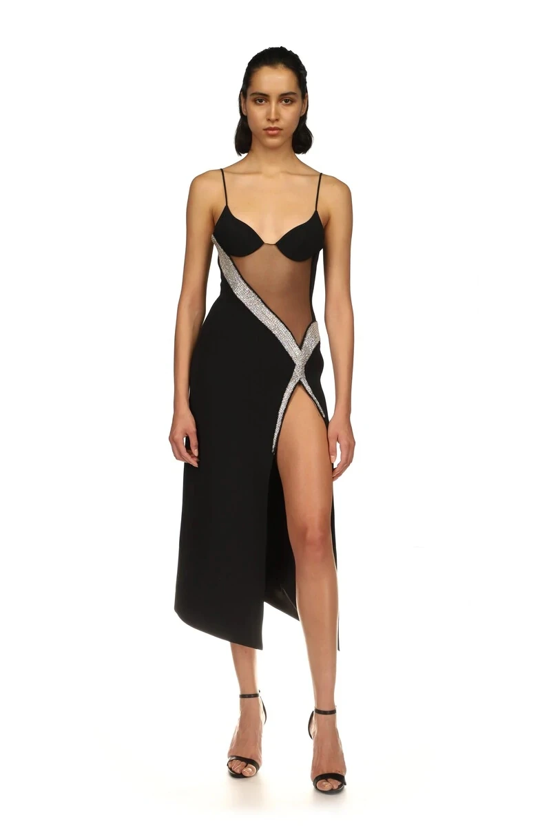 2022 New Summer Fashion Women Strap Sexy V-Neck Bodycon Long Dress Rayon Bandage Elegant Evening Party Nightclub Outfit Vestido
2022 New Summer Fashion Women Strap Sexy V-Neck Bodycon Long Dress Rayon Bandage Elegant Evening Party Nightclub Outfit Vestido