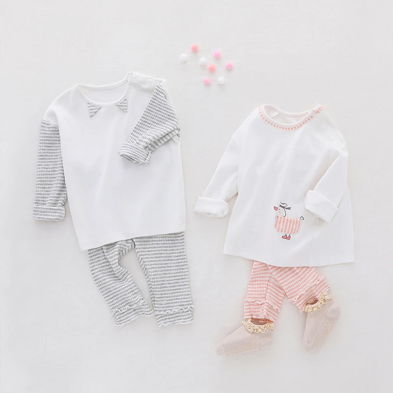 Springtime Fun: Adorable Cartoon Print Tops and Striped Pants for Boys and Girls, Ages 1-5!
Springtime Fun: Adorable Cartoon Print Tops and Striped Pants for Boys and Girls, Ages 1-5!