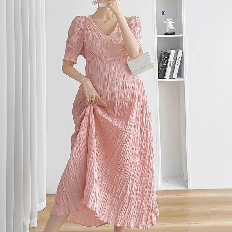 Платья для беременных летнее темпераментное приталенное плиссированное платье-трапеция с V-образным вырезом и высокой талией для беременных женщин Одежда для беременных
Платья для беременных летнее темпераментное приталенное плиссированное платье-трапеция с V-образным вырезом и высокой талией для беременных женщин Одежда для беременных