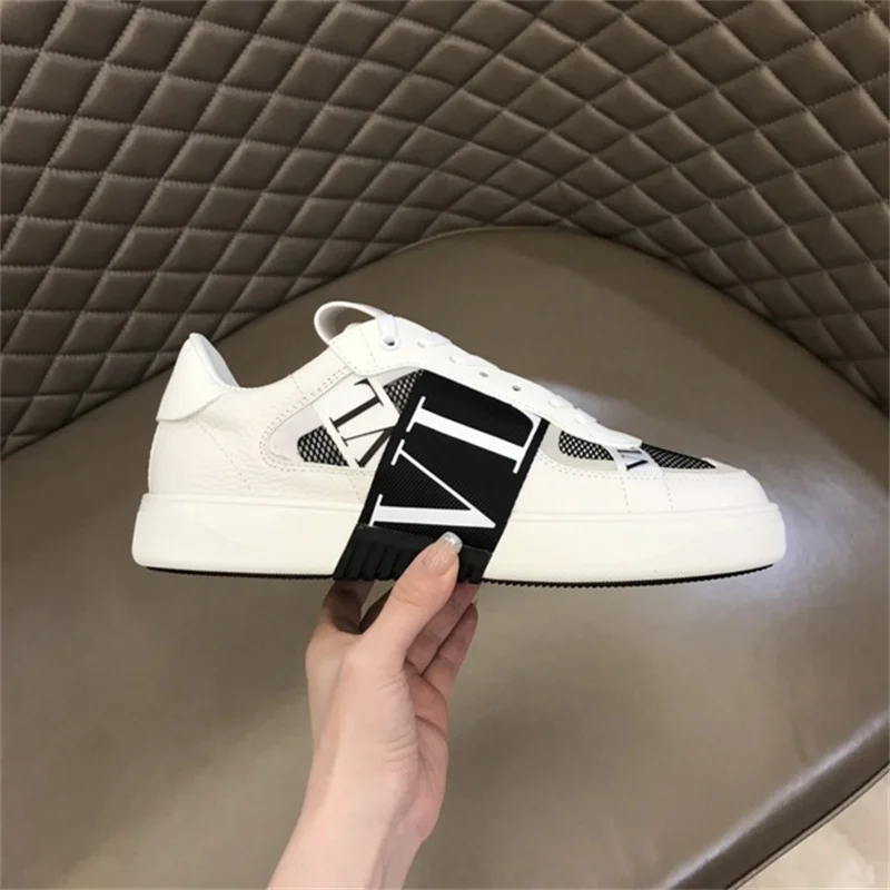 Luxury Designer Shoes Women Sneakers Platform Multicolor Breathable Soft Fabric Woman Casual Shoes All-match Tennis Female Shoes
Luxury Designer Shoes Women Sneakers Platform Multicolor Breathable Soft Fabric Woman Casual Shoes All-match Tennis Female Shoes