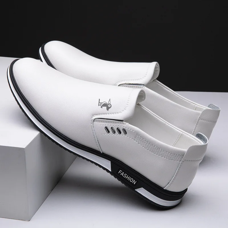 New Fashion Men Loafers Men Leather Casual Shoes High Quality Adult Moccasins Men Driving Shoes Male Footwear Unisex 2022
New Fashion Men Loafers Men Leather Casual Shoes High Quality Adult Moccasins Men Driving Shoes Male Footwear Unisex 2022