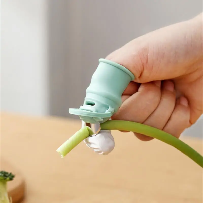 Multifunction Kitchen Cutter Vegetables Separator Thumb Cutter Gardening Tools Pruning Shears Garden Picking Plant Thumb Knife
Multifunction Kitchen Cutter Vegetables Separator Thumb Cutter Gardening Tools Pruning Shears Garden Picking Plant Thumb Knife