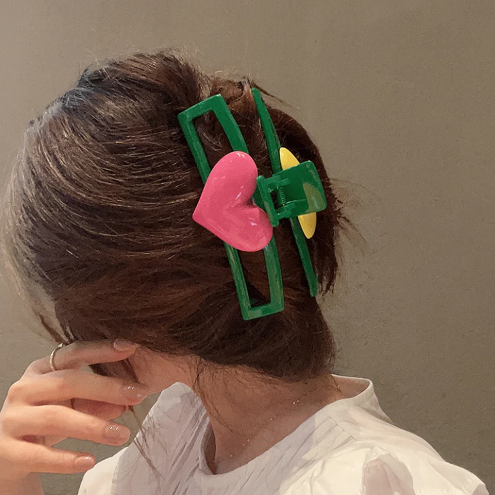 Korean Cross Hair Claw Clip Girls Sweet Heart Shape Hair Clips Large Size Hair Clamps Claw Clip Crab Chic Hair Accessories Gift
Korean Cross Hair Claw Clip Girls Sweet Heart Shape Hair Clips Large Size Hair Clamps Claw Clip Crab Chic Hair Accessories Gift