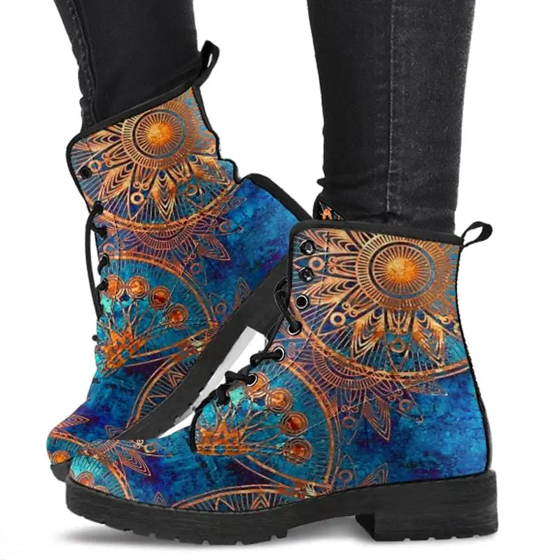 Martin Boots Women's Autumn and Winter 2022 British Fashion Women's Tooling Boots Skull and Flower Print High-top Ladies Boots
Martin Boots Women's Autumn and Winter 2022 British Fashion Women's Tooling Boots Skull and Flower Print High-top Ladies Boots