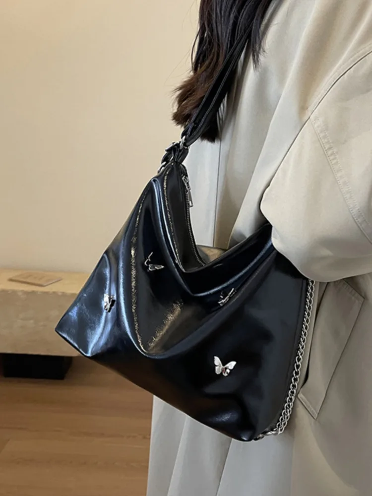 Korean Fashion Y2K Style Silver Leather Large Capacity Shoulder Bags For Women 2023 Luxury Brand Crossbody Bag Lady Handbags
Korean Fashion Y2K Style Silver Leather Large Capacity Shoulder Bags For Women 2023 Luxury Brand Crossbody Bag Lady Handbags