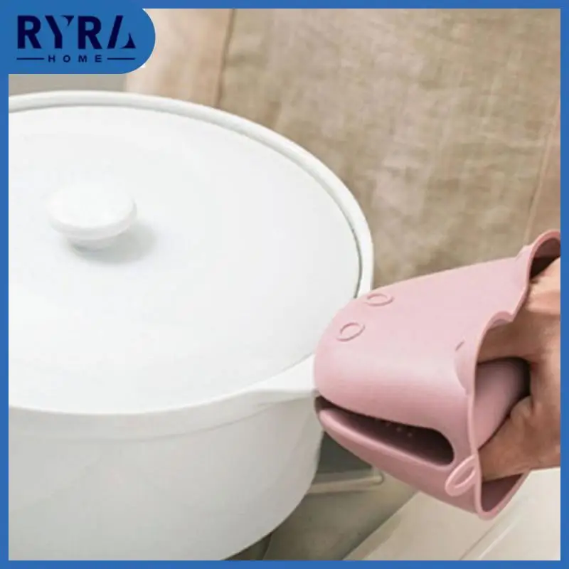 1 Piece Of Insulated Baking Gloves Insulated Hand Clip Silicone Insulated Hand Clip Thermal Oven Gloves Grill Tray Holder
1 Piece Of Insulated Baking Gloves Insulated Hand Clip Silicone Insulated Hand Clip Thermal Oven Gloves Grill Tray Holder