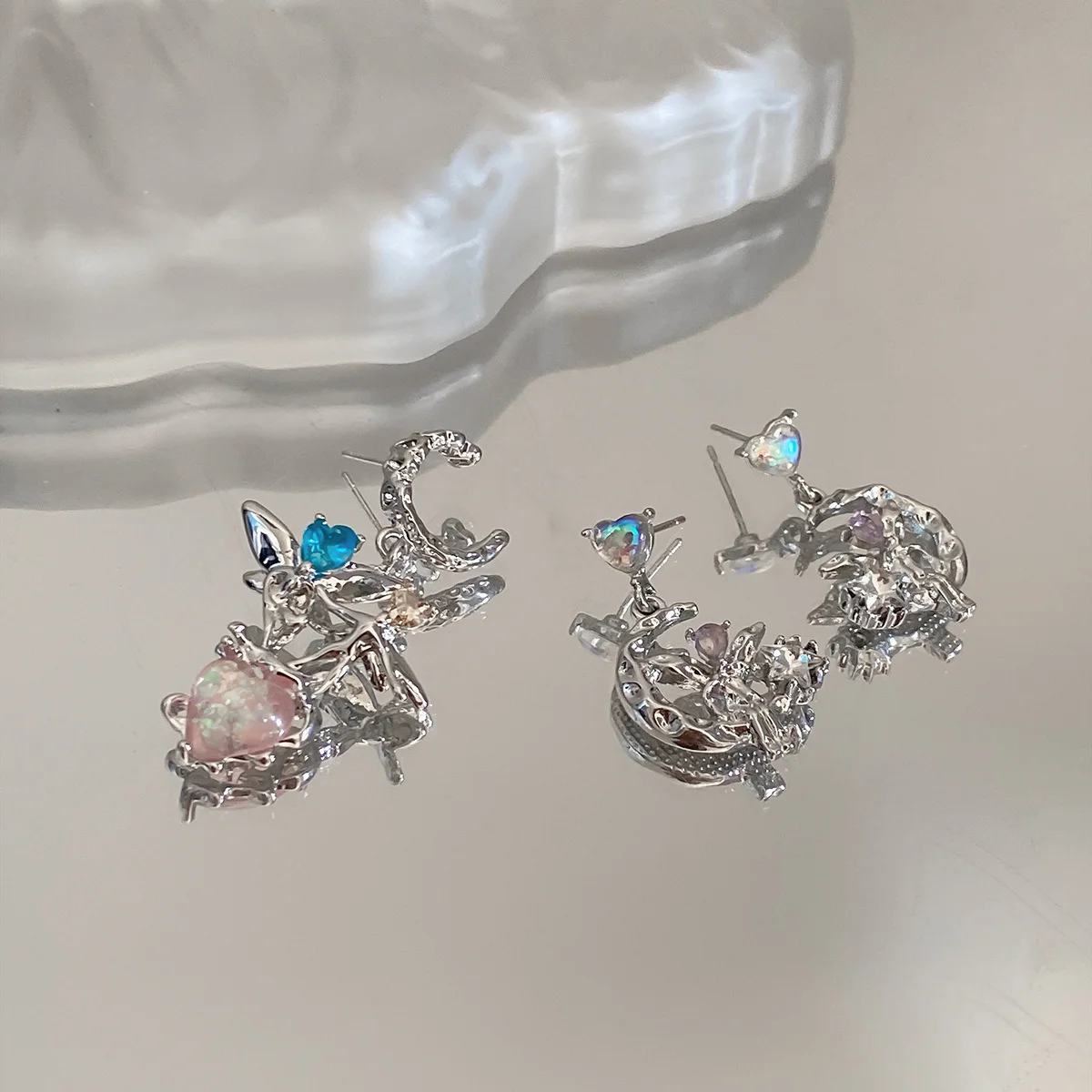 Korean Style Pearl Crystal Angel Tassel Earrings Fairy Puple Wings Flower Drop Earrings For Women Fashion Jewelry Party Gift
Korean Style Pearl Crystal Angel Tassel Earrings Fairy Puple Wings Flower Drop Earrings For Women Fashion Jewelry Party Gift