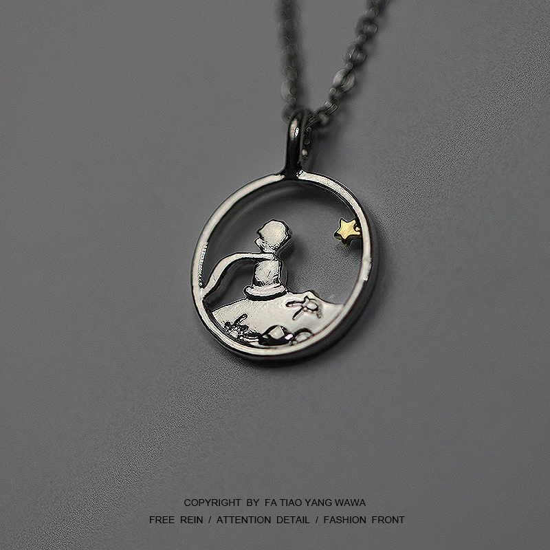 Bored wearing a little guy sitting on the moon looking at the stars! The necklace
Bored wearing a little guy sitting on the moon looking at the stars! The necklace