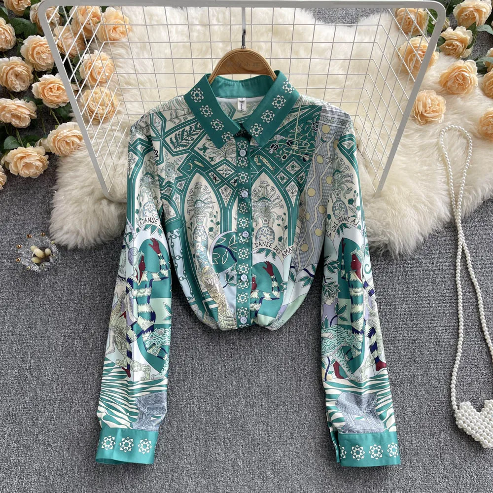 2022 Spring New Hong Kong-style Retro Floral Silk Shirt Women's Design Niche Chiffon Long-sleeved Western-style Shirt
2022 Spring New Hong Kong-style Retro Floral Silk Shirt Women's Design Niche Chiffon Long-sleeved Western-style Shirt