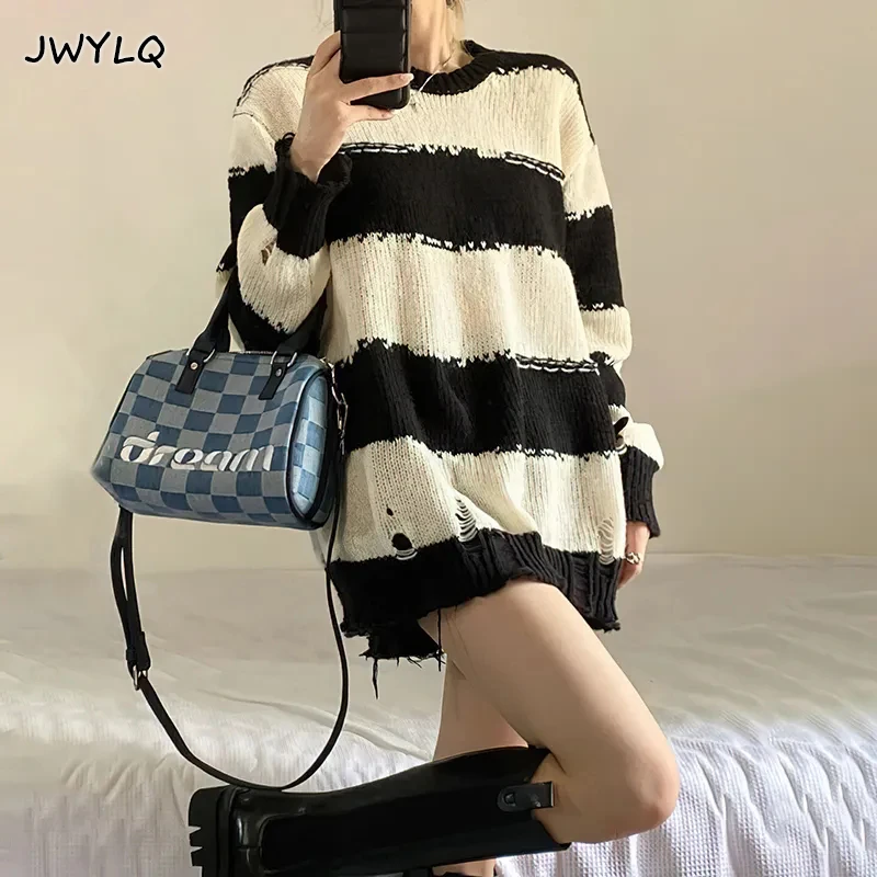 Hole Stripes Sweater Autumn Winter Oversized Pullover Korean Style Loose Lazy Wind O Neck Knit Tops Fashion Women Clothing 2022
Hole Stripes Sweater Autumn Winter Oversized Pullover Korean Style Loose Lazy Wind O Neck Knit Tops Fashion Women Clothing 2022