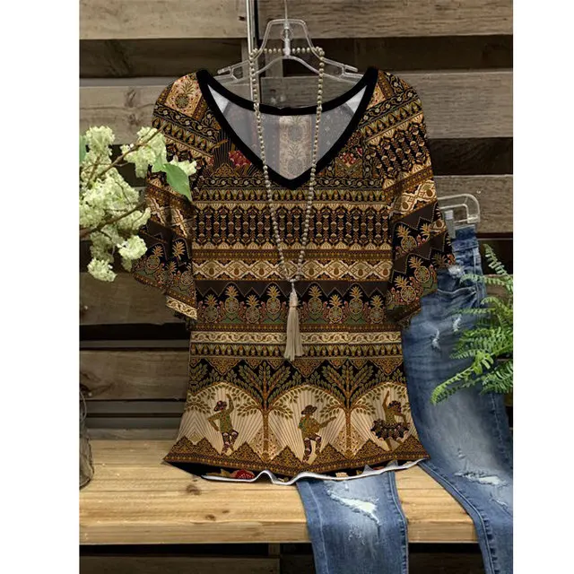 Women Tops 3D Printed T-Shirt Loose Ruffle Vintage Splicing Printed V-Neck Short Sleeve Casual T-Shirt Summer Streetwear
Women Tops 3D Printed T-Shirt Loose Ruffle Vintage Splicing Printed V-Neck Short Sleeve Casual T-Shirt Summer Streetwear