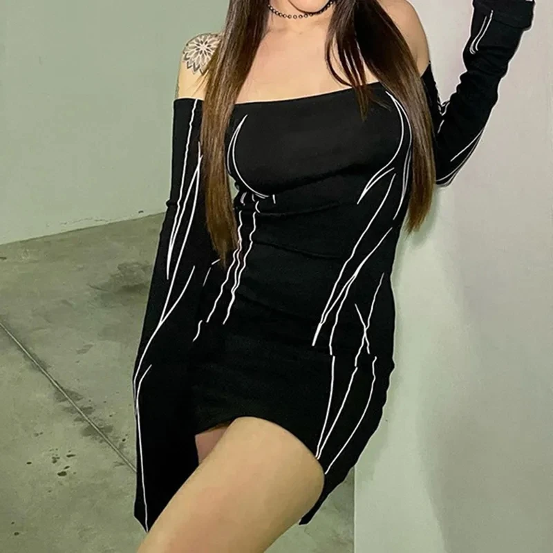 Fashion off shoulder dress Women's short strapless dress Slim and sexy party mini dress elegant vintage Vestido streetwear robe
Fashion off shoulder dress Women's short strapless dress Slim and sexy party mini dress elegant vintage Vestido streetwear robe