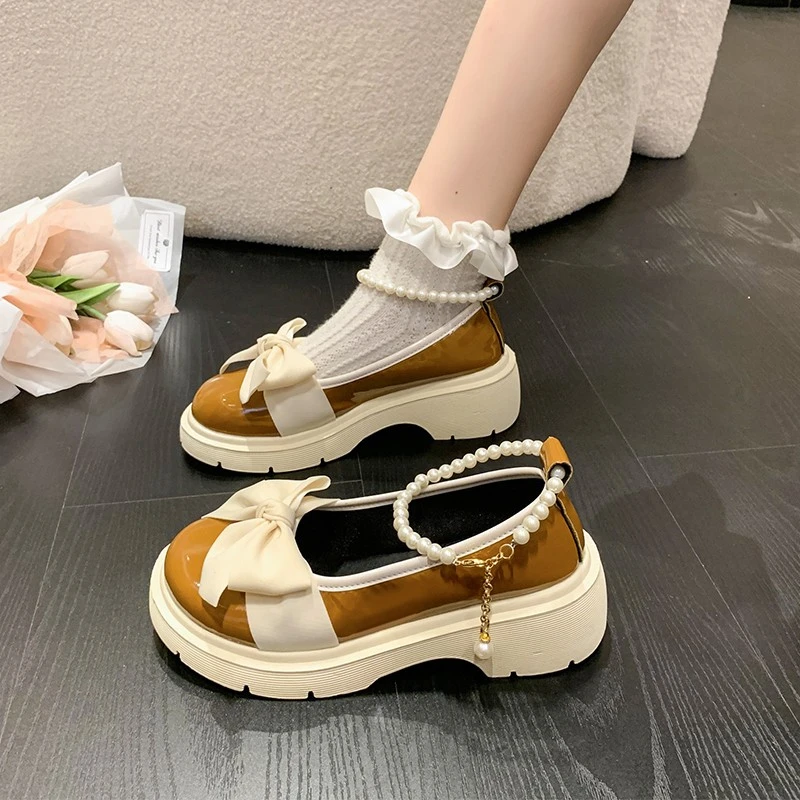 Lolita 2022 Heels Women Shoes Mary Jane Cute Platform Girls Elegant Medium Heel Kawaii Bow Pearl Luxury White School Gloss Brown
Lolita 2022 Heels Women Shoes Mary Jane Cute Platform Girls Elegant Medium Heel Kawaii Bow Pearl Luxury White School Gloss Brown