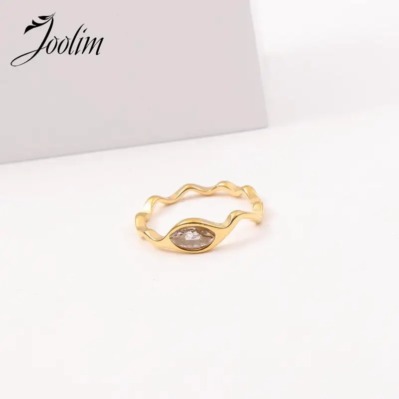 Joolim Jewelry High End Pvd Wholesale Non Tarnish Irregular Designer Curved Eye Zirconia Stainless Steel Finger Ring for Women
Joolim Jewelry High End Pvd Wholesale Non Tarnish Irregular Designer Curved Eye Zirconia Stainless Steel Finger Ring for Women