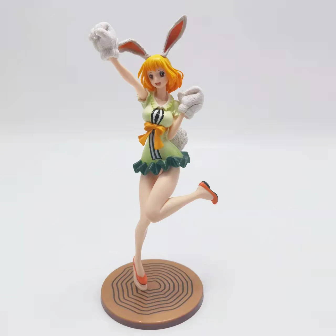 

Anime Bunny girl with Carrot ver. Vinyl Model Boxed Figure 20cm