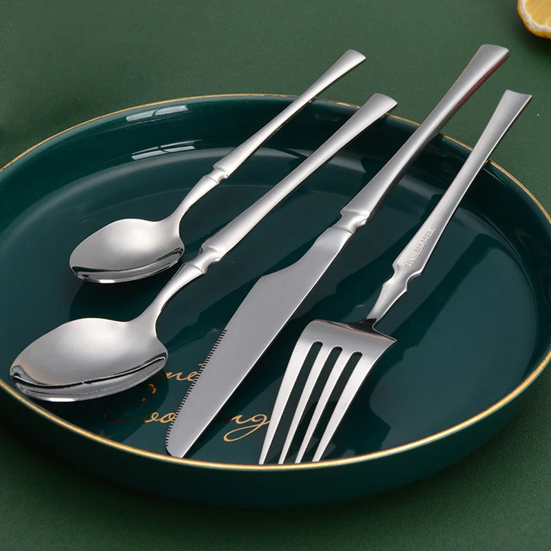 16pcs Black Cutlery Set Forks Knives Spoons Dinnerware Dishwasher Safe Stainless Steel Western Tableware Silverware Gift
16pcs Black Cutlery Set Forks Knives Spoons Dinnerware Dishwasher Safe Stainless Steel Western Tableware Silverware Gift