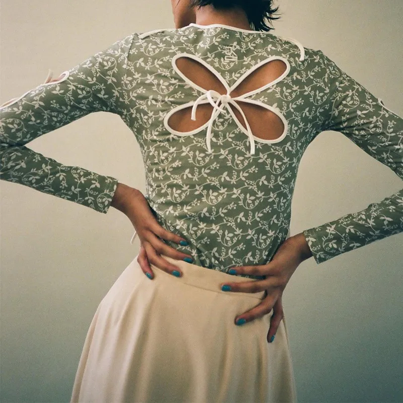 Y2k Butterfly Hollow Out Bandage Long Sleeve T-shirts Women 2021 Indie Print O-neck Green Tops Fashion Sexy Slim Tees Streetwear
Y2k Butterfly Hollow Out Bandage Long Sleeve T-shirts Women 2021 Indie Print O-neck Green Tops Fashion Sexy Slim Tees Streetwear