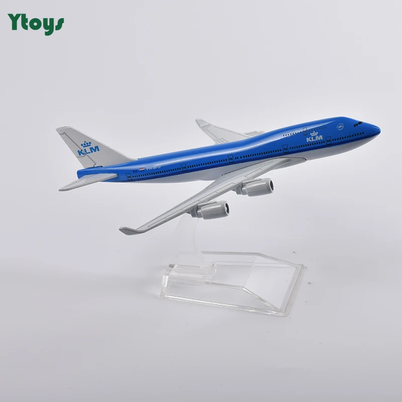 16cm KLM Boeing 747 Plane Model Aircraft Diecast Metal 1/400 Scale Airplane Dutch Airlines Kids Toy Gift Collection Dropshipping
16cm KLM Boeing 747 Plane Model Aircraft Diecast Metal 1/400 Scale Airplane Dutch Airlines Kids Toy Gift Collection Dropshipping