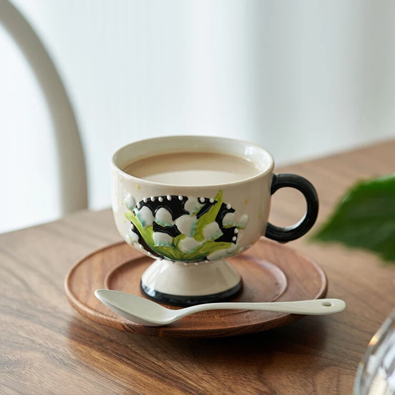 

Creative Flower Embossed Mug Design Coffee Mugs with Handle Vintage Crafts Home Breakfast Milk Cups Office Drinking Glasses