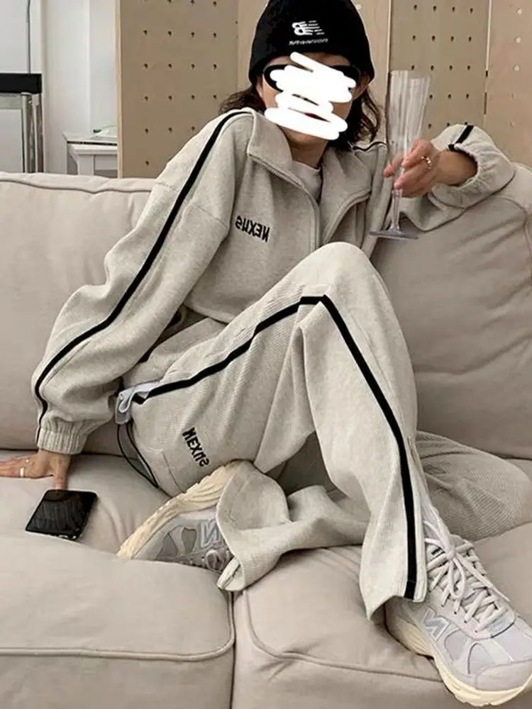 Casual Sports Suit Female Spring and Autumn Loose Student Port Style Fashion Western Style Wide Leg Pants Two-piece Suit Solid
Casual Sports Suit Female Spring and Autumn Loose Student Port Style Fashion Western Style Wide Leg Pants Two-piece Suit Solid