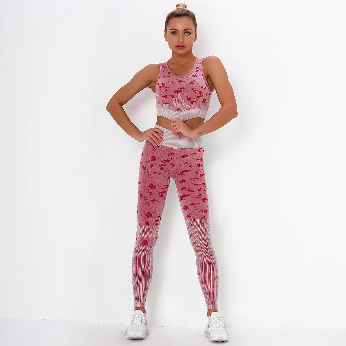 Yoga Sets Women Gym Clothes Two Piece Yoga Set Women Sports Bra and Leggings Set Long Sleeve Top Camouflage Fitness Suits
Yoga Sets Women Gym Clothes Two Piece Yoga Set Women Sports Bra and Leggings Set Long Sleeve Top Camouflage Fitness Suits