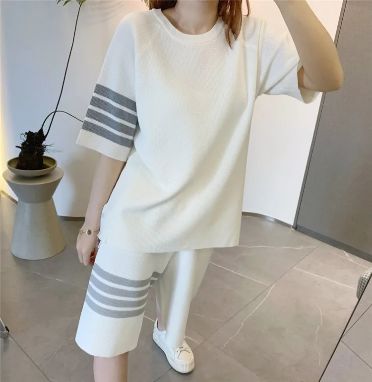 2022 summer new classic waffle men's and women's round neck loose pullover short-sleeved T-shirt tide
2022 summer new classic waffle men's and women's round neck loose pullover short-sleeved T-shirt tide