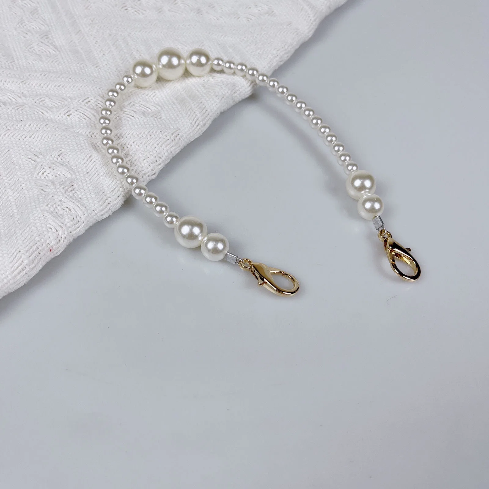 Luxury Pearl Mobile Phone Crossbody Lanyard Wrist Straps Bag Key Necklace Charms Bracelet Chain Sling For iPhone Case Ins
Luxury Pearl Mobile Phone Crossbody Lanyard Wrist Straps Bag Key Necklace Charms Bracelet Chain Sling For iPhone Case Ins