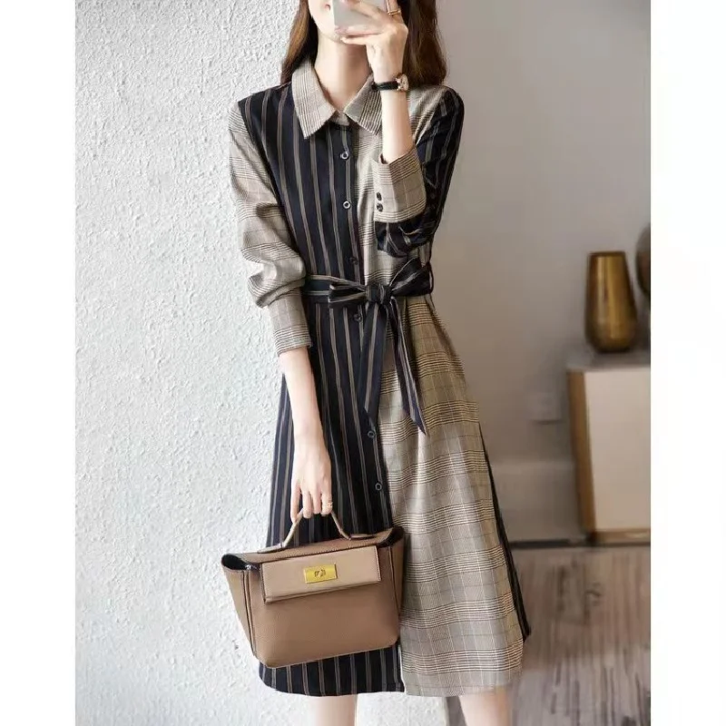 Hit Color Patchwork Women Dress For Spring Autumn 2023 New Office Lady Elegant Turn Collar Plaid Striped Blouse Dresses S-xxl
Hit Color Patchwork Women Dress For Spring Autumn 2023 New Office Lady Elegant Turn Collar Plaid Striped Blouse Dresses S-xxl