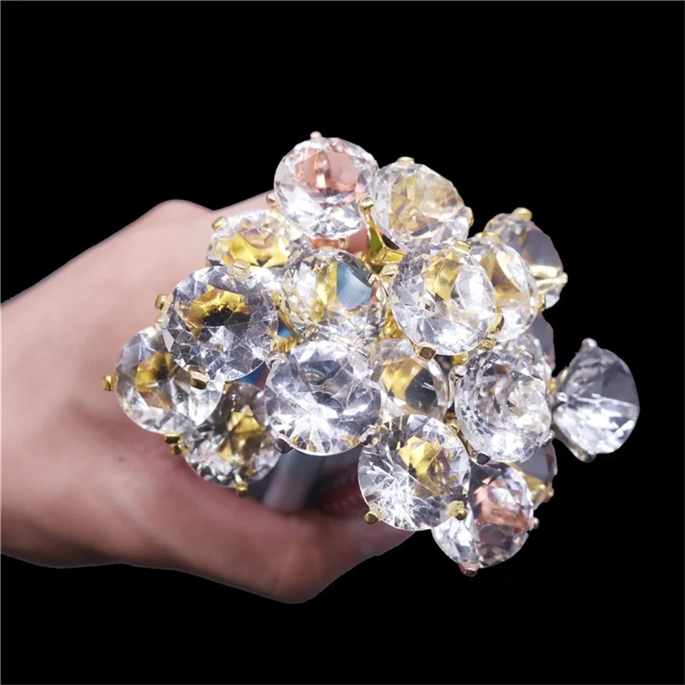 20pcs Luxury Crystal Pen Large Diamond Metal Ballpoint Pen Gift Promotion Student Stationery Office Pen
20pcs Luxury Crystal Pen Large Diamond Metal Ballpoint Pen Gift Promotion Student Stationery Office Pen