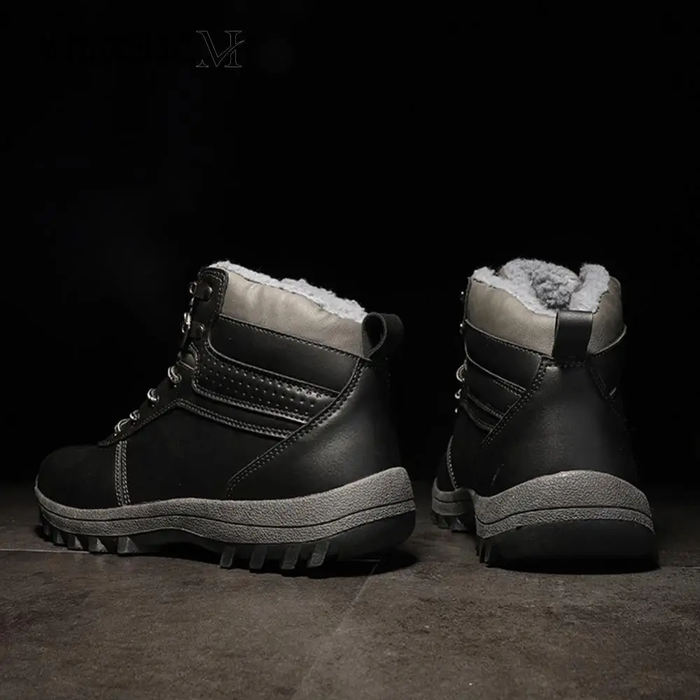 PU Leather Lightweight Boots Non-Slip Mens Short Snow Boots Waterproof Warm Winter Boots Comfortable for Outdoor Travel
PU Leather Lightweight Boots Non-Slip Mens Short Snow Boots Waterproof Warm Winter Boots Comfortable for Outdoor Travel