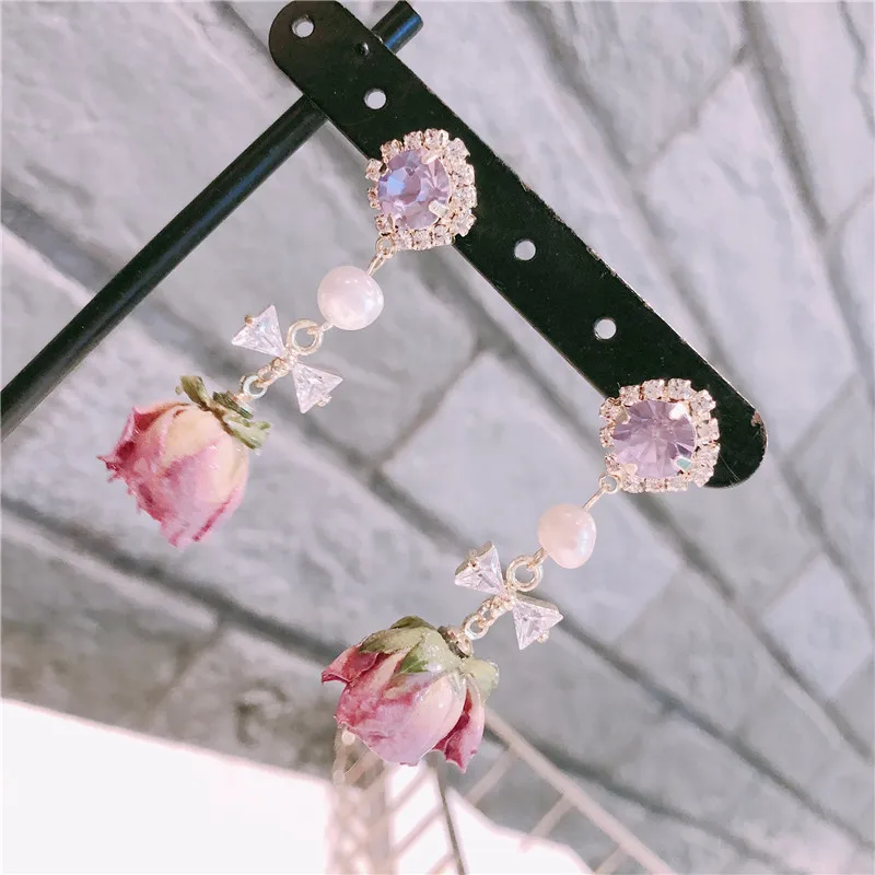 New Korean Design Flower Tassel Long Earring for Women Elegant Rhinestone Crystal Dangle Earrings Fashion Jewelry 2021
New Korean Design Flower Tassel Long Earring for Women Elegant Rhinestone Crystal Dangle Earrings Fashion Jewelry 2021