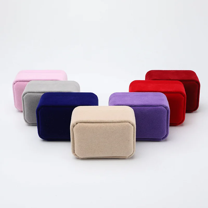 5x7.5x4cm Velvet Couple Double Ring Box Earrings Box Jewelry Case Storage Gift Square Box Jewelry Counter Display
5x7.5x4cm Velvet Couple Double Ring Box Earrings Box Jewelry Case Storage Gift Square Box Jewelry Counter Display