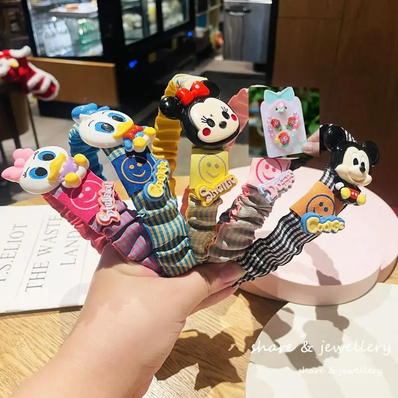 Disney Korea's new plaid fabric hairpin animal headband hair accessories cute color girl heart letter headband 
Disney Korea's new plaid fabric hairpin animal headband hair accessories cute color girl heart letter headband