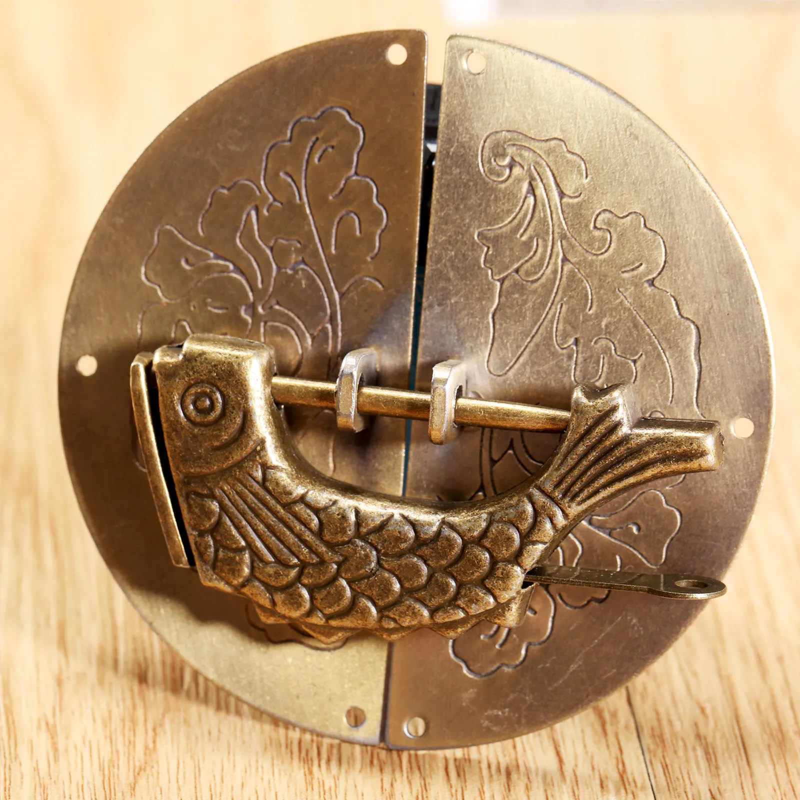 1 Set Iron Drawer Cupboard Cabinet Jewelry Box Chest Door Lock Latch Plate Pulls Handle Knocker amp Vintage ChineseOld Fish Lock
1 Set Iron Drawer Cupboard Cabinet Jewelry Box Chest Door Lock Latch Plate Pulls Handle Knocker amp Vintage ChineseOld Fish Lock