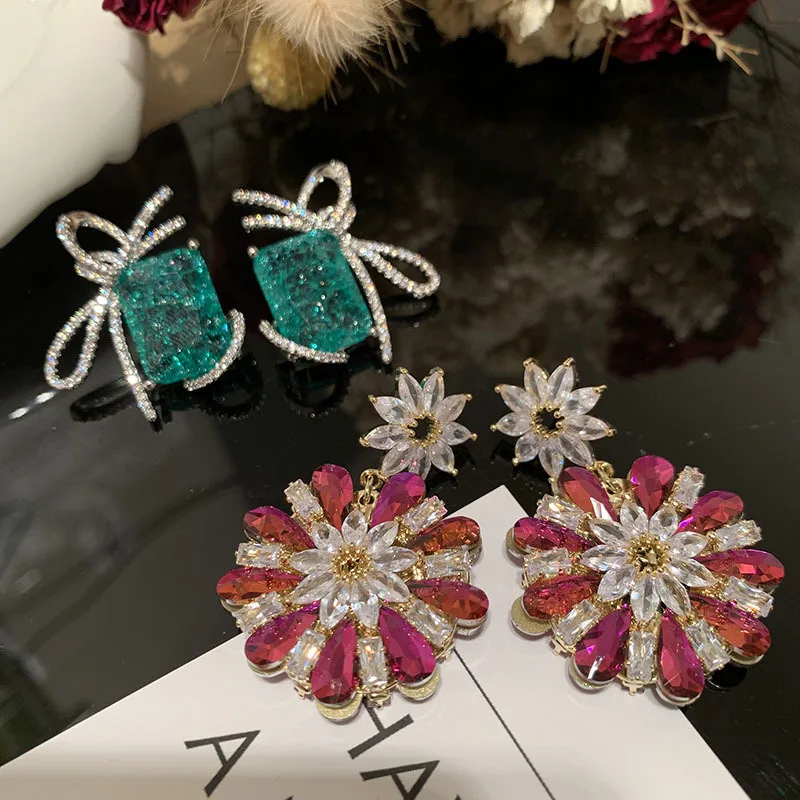 Flower Bow Earrings Cracked Frosted Refreshing Color S925 Silver Needle Double-sided Rose Red Daisy Flower Earrings For Women
Flower Bow Earrings Cracked Frosted Refreshing Color S925 Silver Needle Double-sided Rose Red Daisy Flower Earrings For Women
