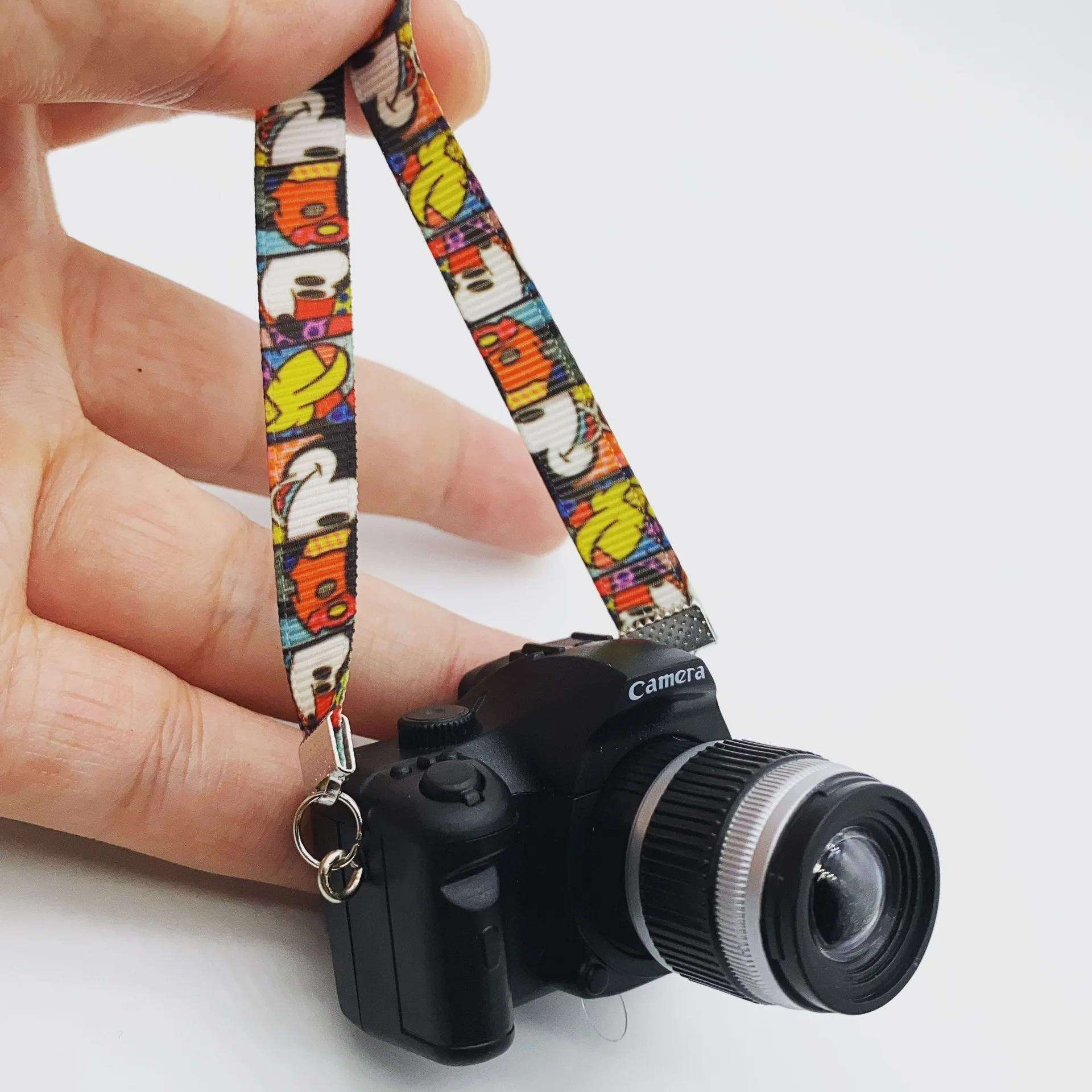 Dollhouse Doll House Strap Simulation Camera Bjd Doll Can Use Mdd Sd Doll Simple Decoration Accessories
Dollhouse Doll House Strap Simulation Camera Bjd Doll Can Use Mdd Sd Doll Simple Decoration Accessories