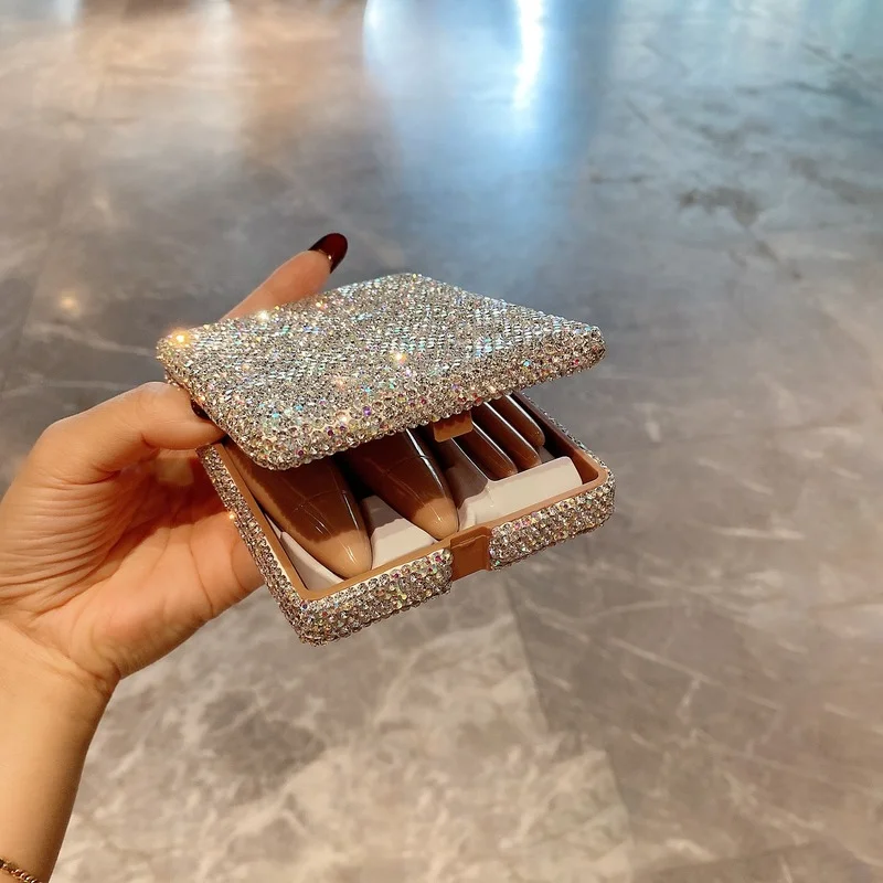 Bling Makeup Brush Set with Rhinestone Storage Box Outdoor Portable Professional Beauty Cosmetics Concealer Makeup Brush Tool
Bling Makeup Brush Set with Rhinestone Storage Box Outdoor Portable Professional Beauty Cosmetics Concealer Makeup Brush Tool